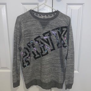 VS Pink logo crewneck sweatshirt